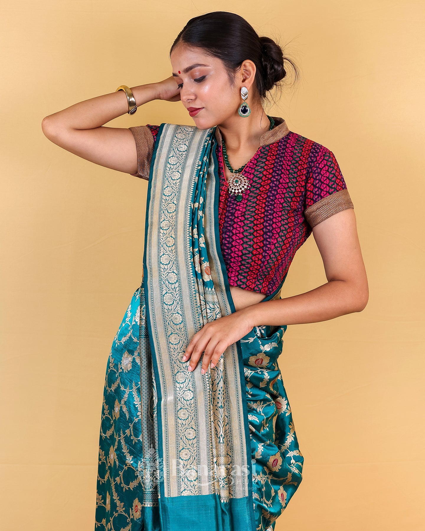 Dark Green Floral Meenedar Katan Banarasi Silk Saree