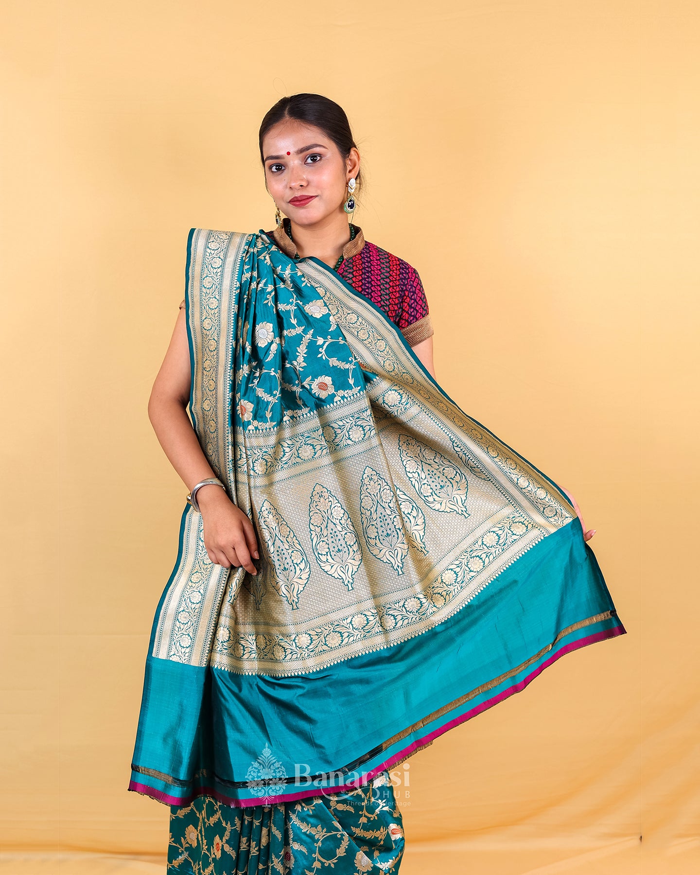Dark Green Floral Meenedar Katan Banarasi Silk Saree
