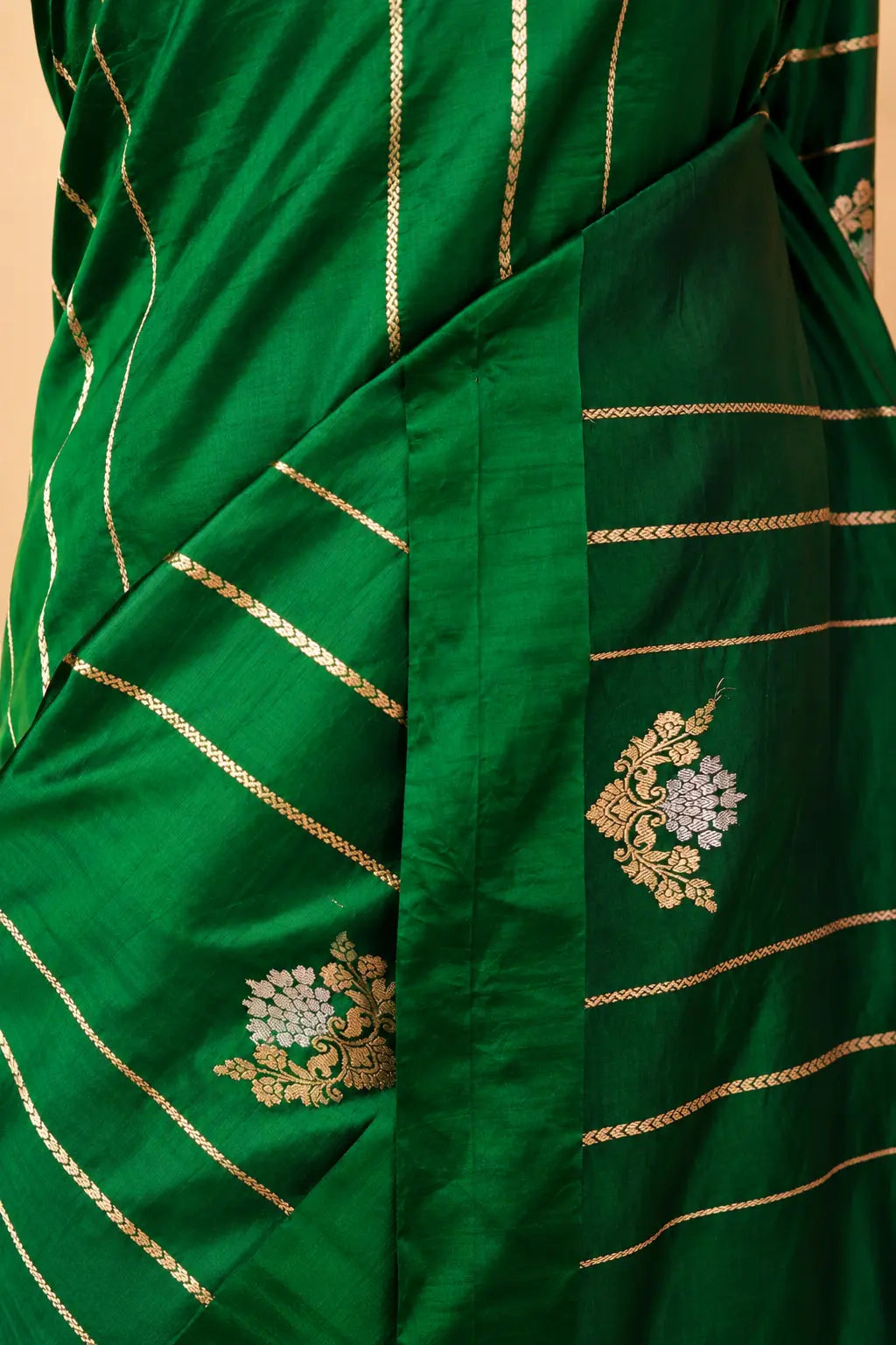 Bottle Green SonaRupa Weaving Puna Silk Saree