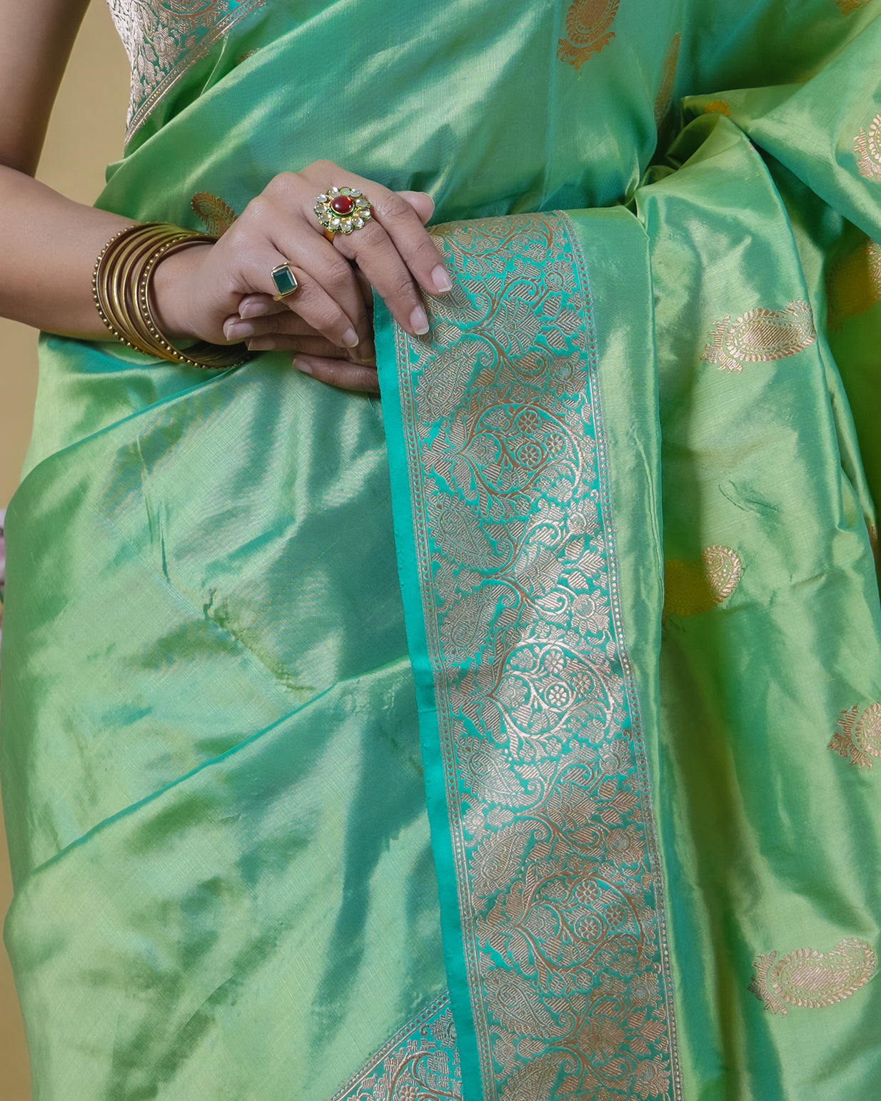 Pista Sea Green Kairi Buta Katan Banarasi Silk Saree