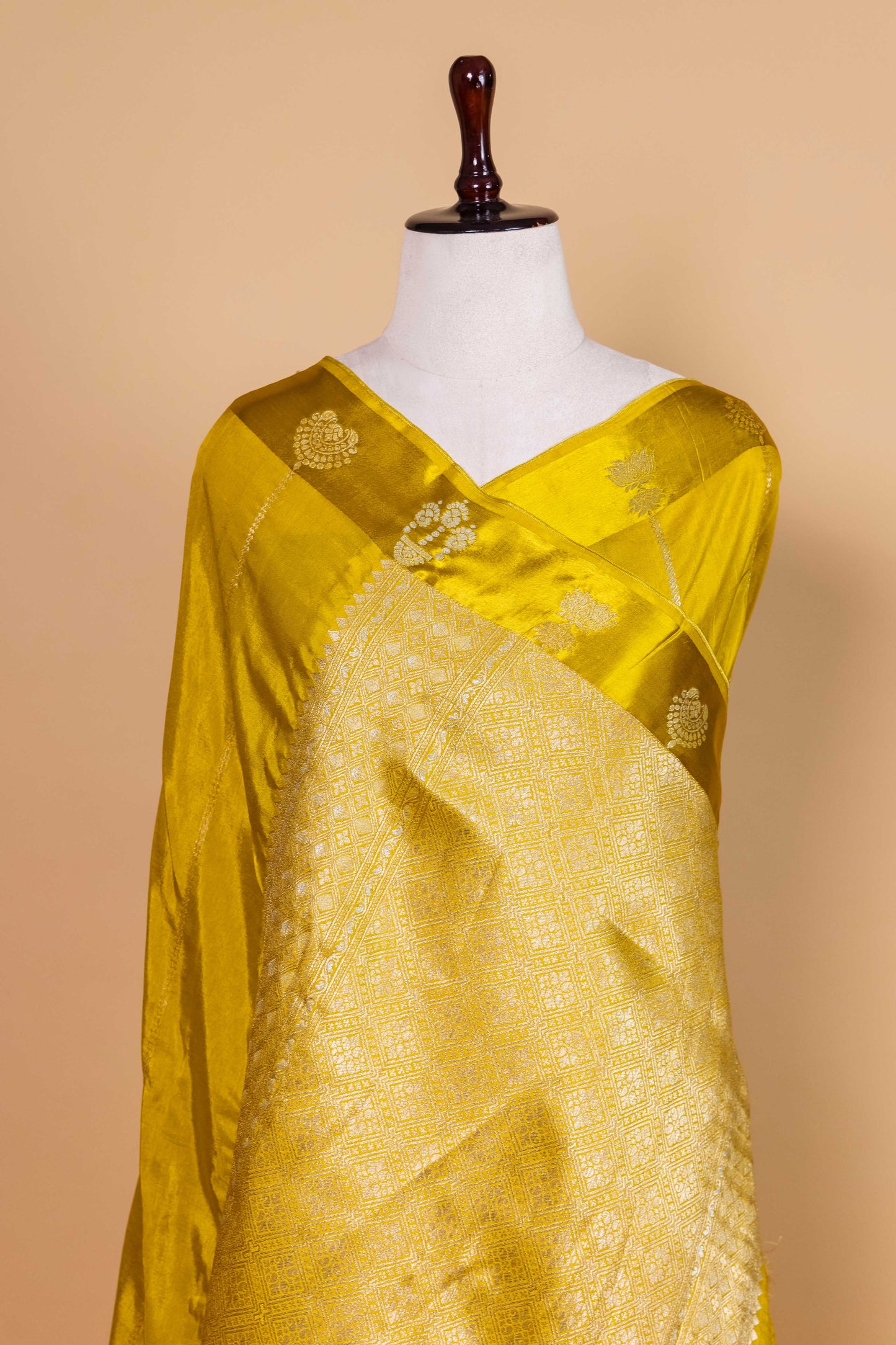 Olive Stripe Weaving Russian Silk Saree