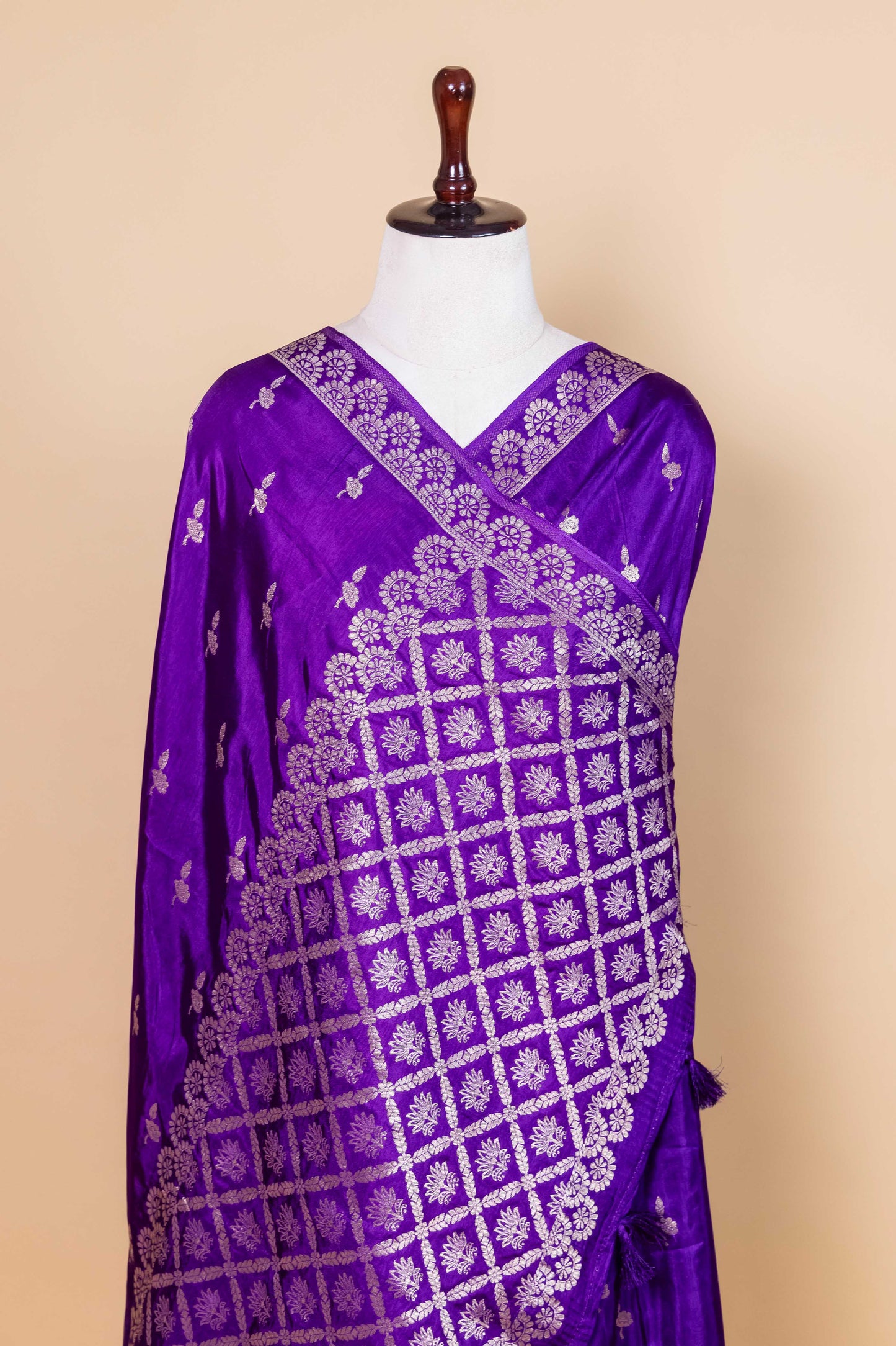 Violet Blue Pichwai Weaving Silk Saree