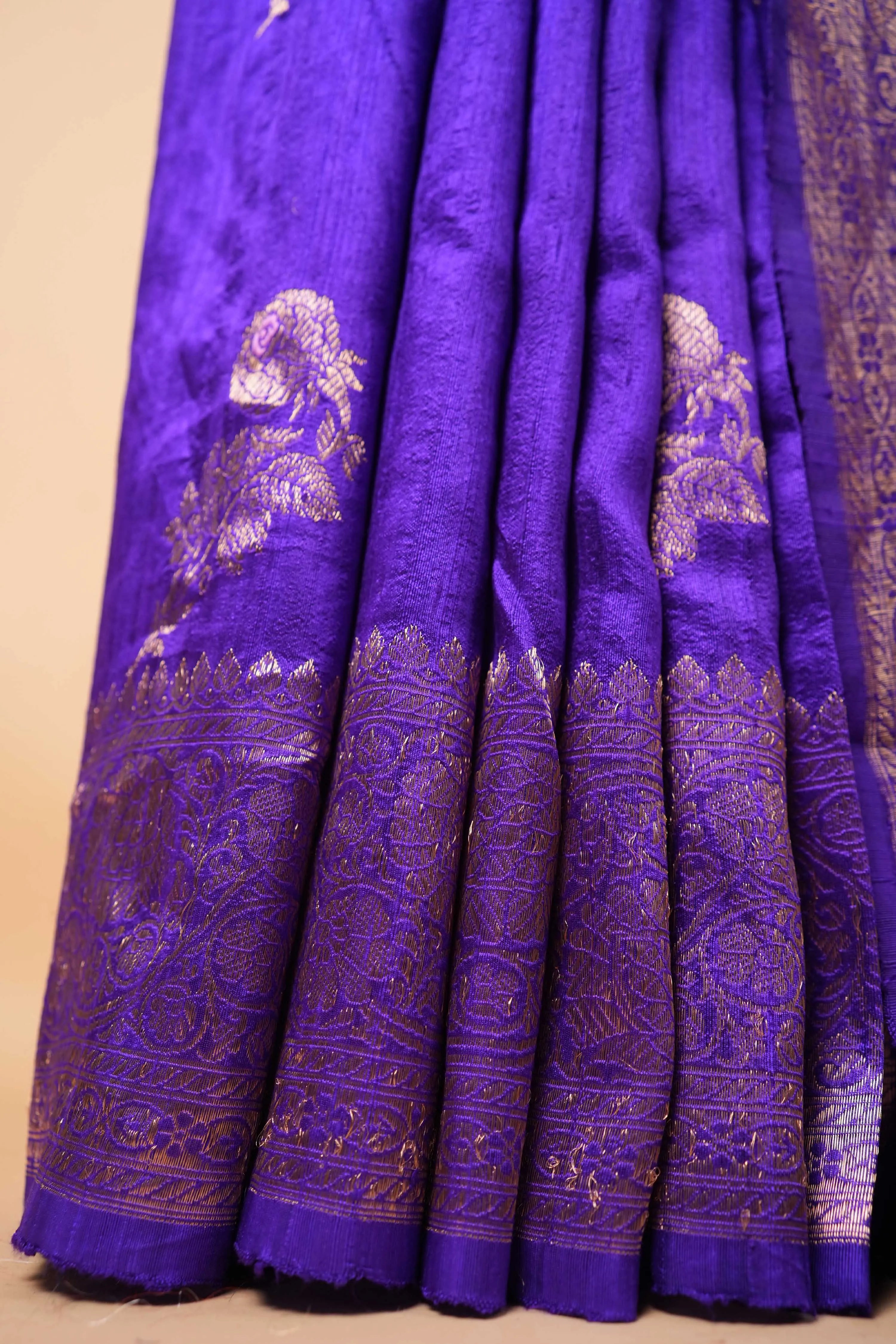 Purple Handwoven Raw Silk Saree