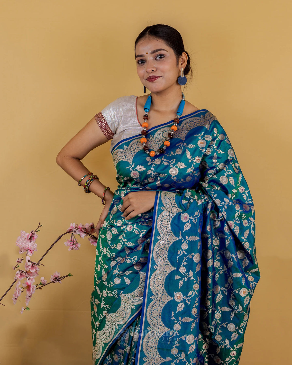 Elegant Peacock Color Uppada Handloom Katan Banarasi Silk Saree