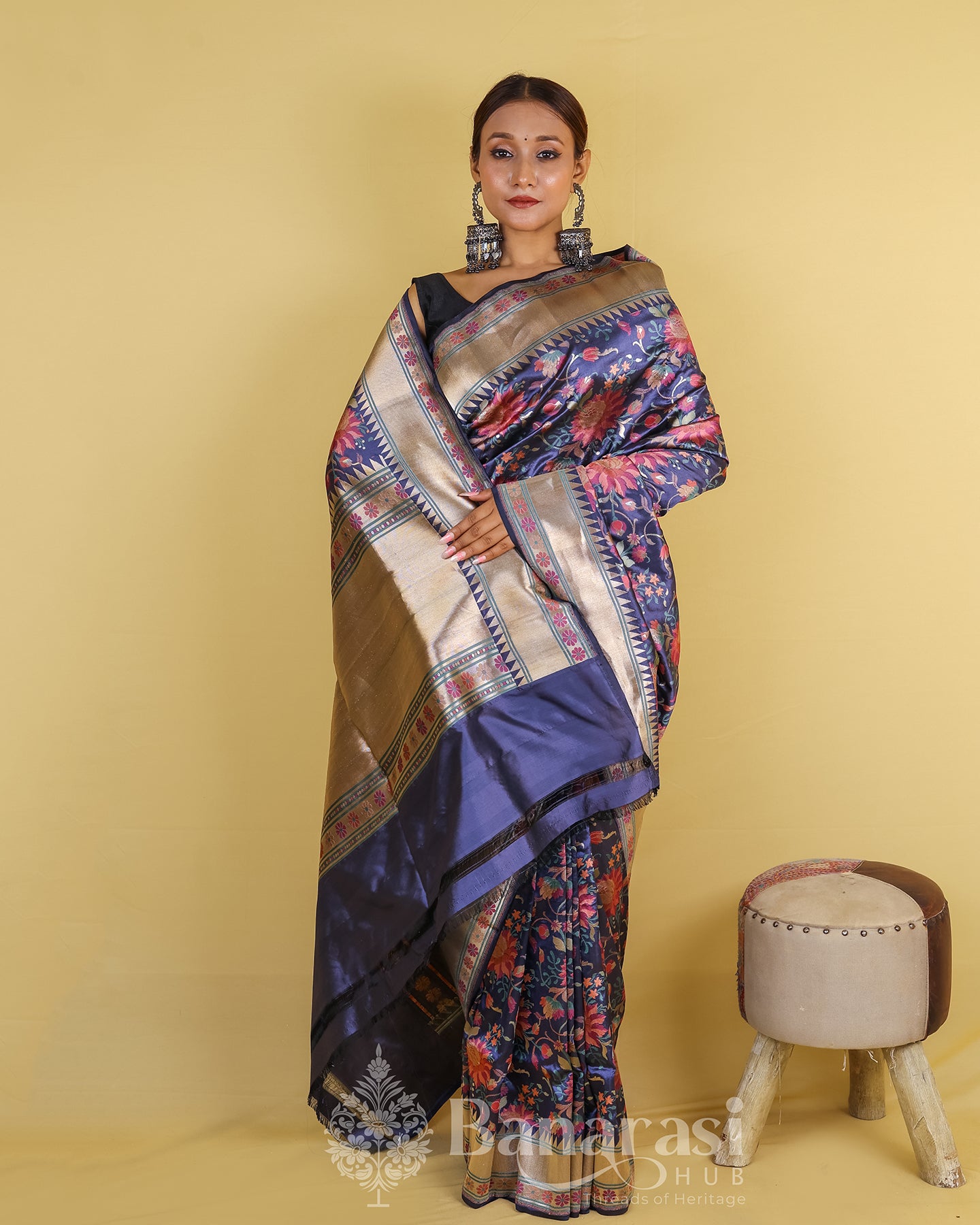 Grey Multi Jamdani Floral Katan Banarasi Silk Saree