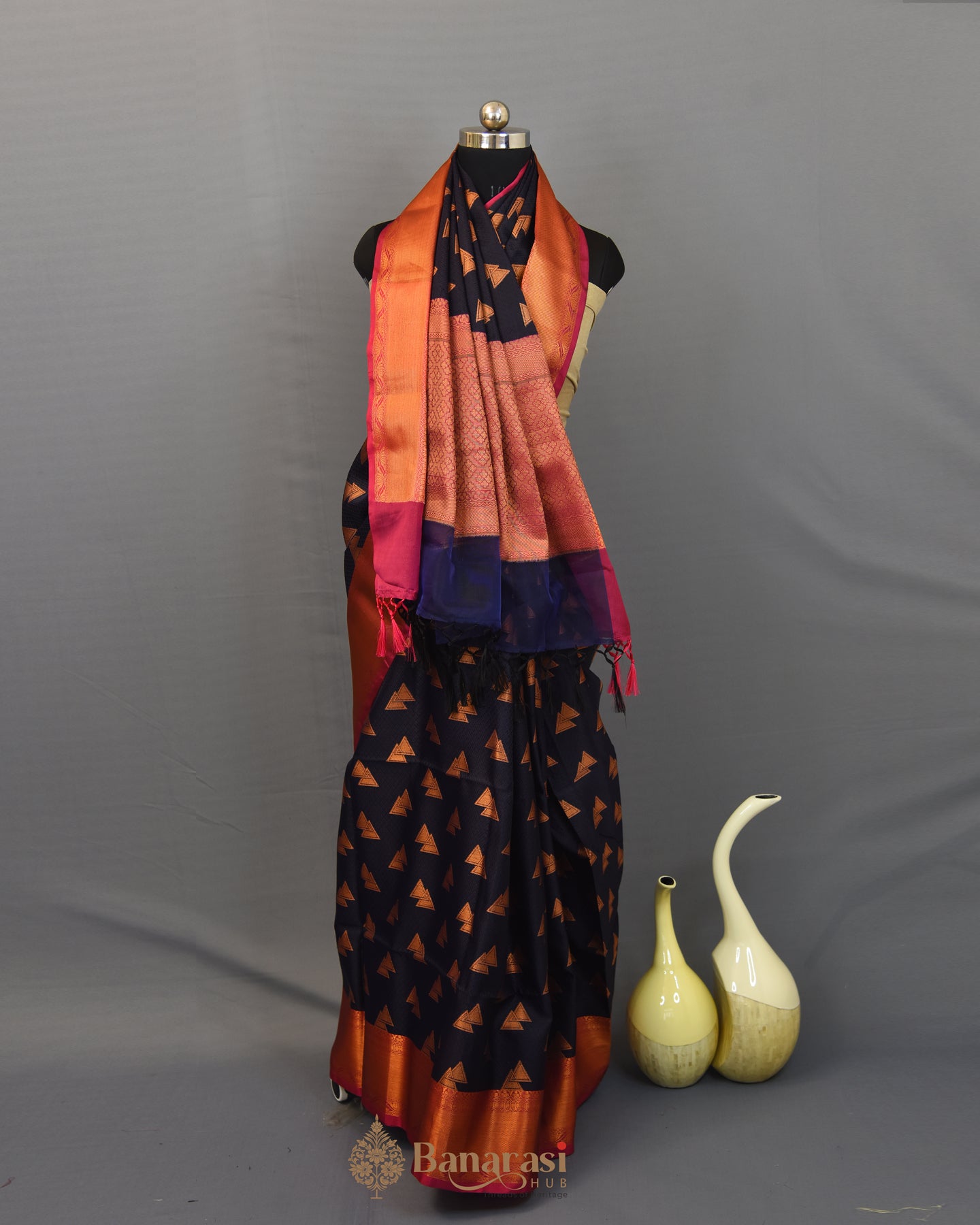 Black Woven kora Tanchoi Banarasi Saree