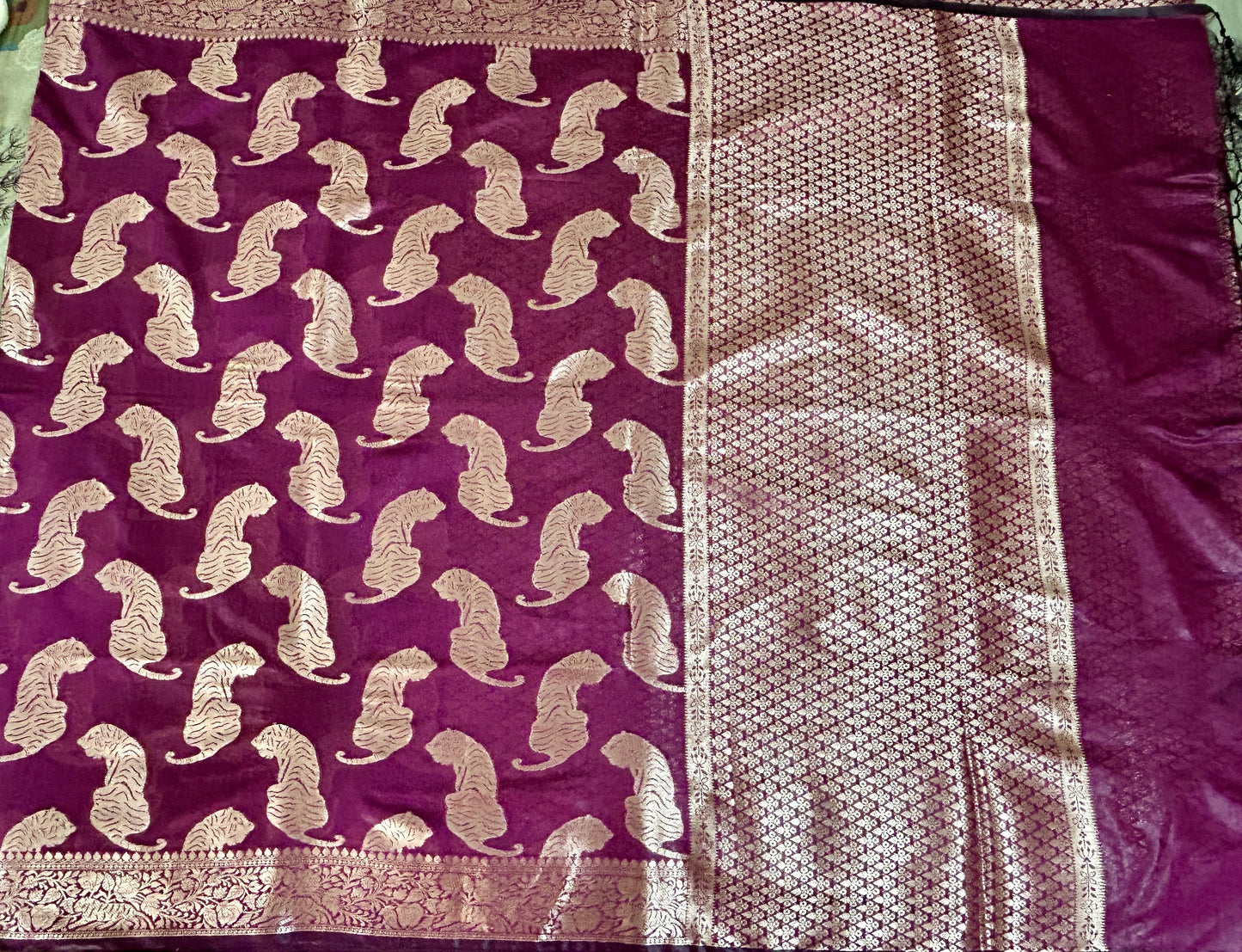 Magenta Chanderi Tiger Zari Woven Saree