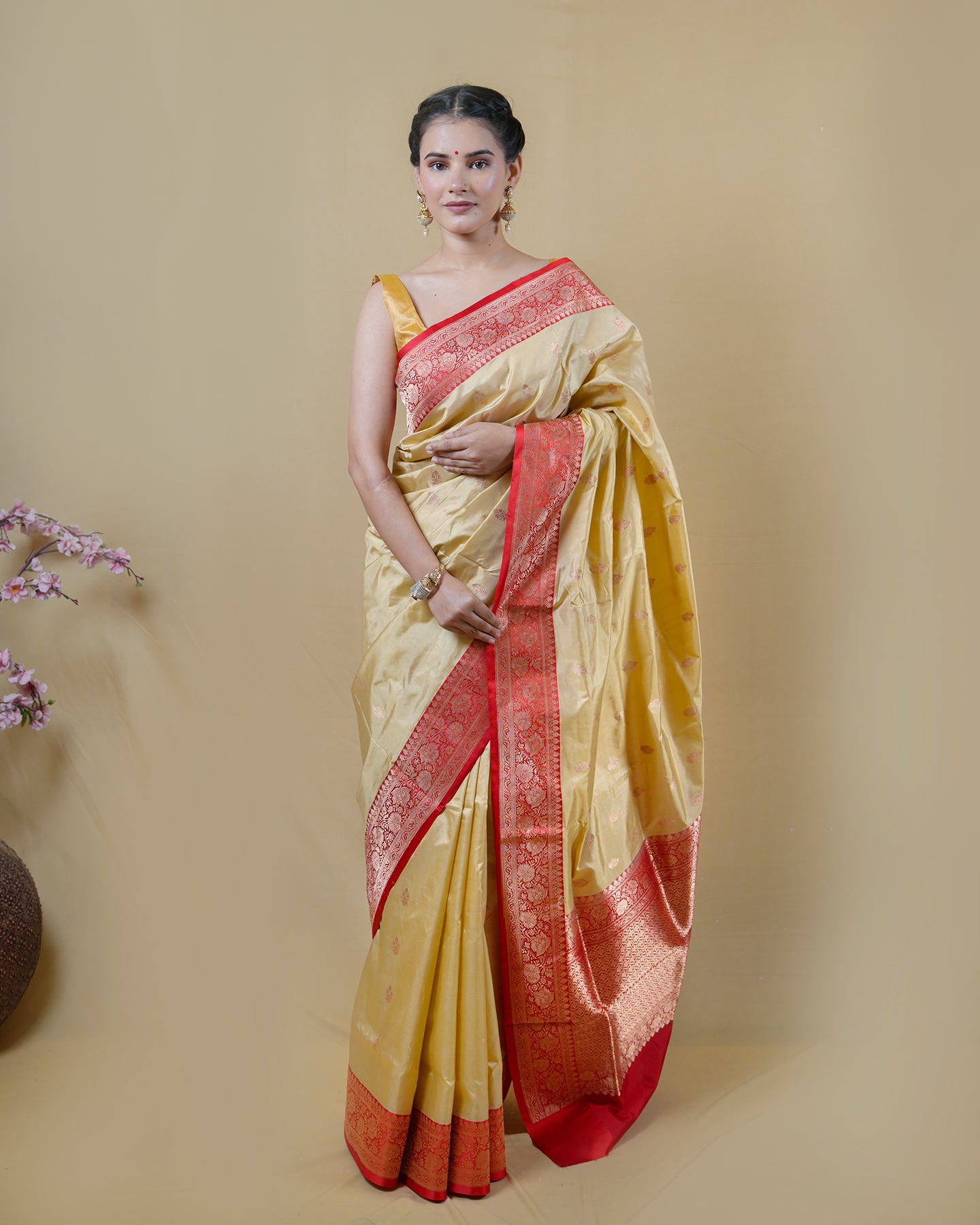 Beige & Red Border Kadhua Katan Banarasi Silk Saree