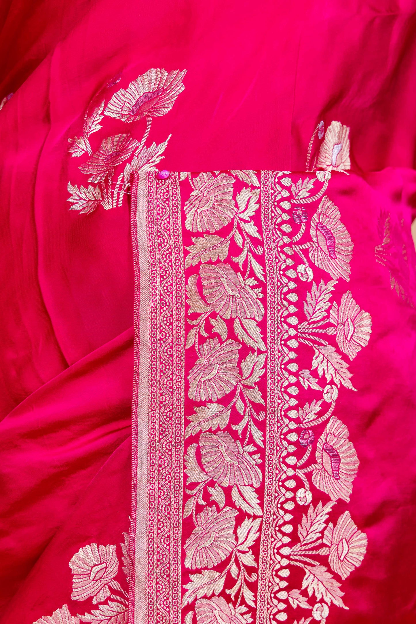 Rani Floral Weaving Satin Silk Saree