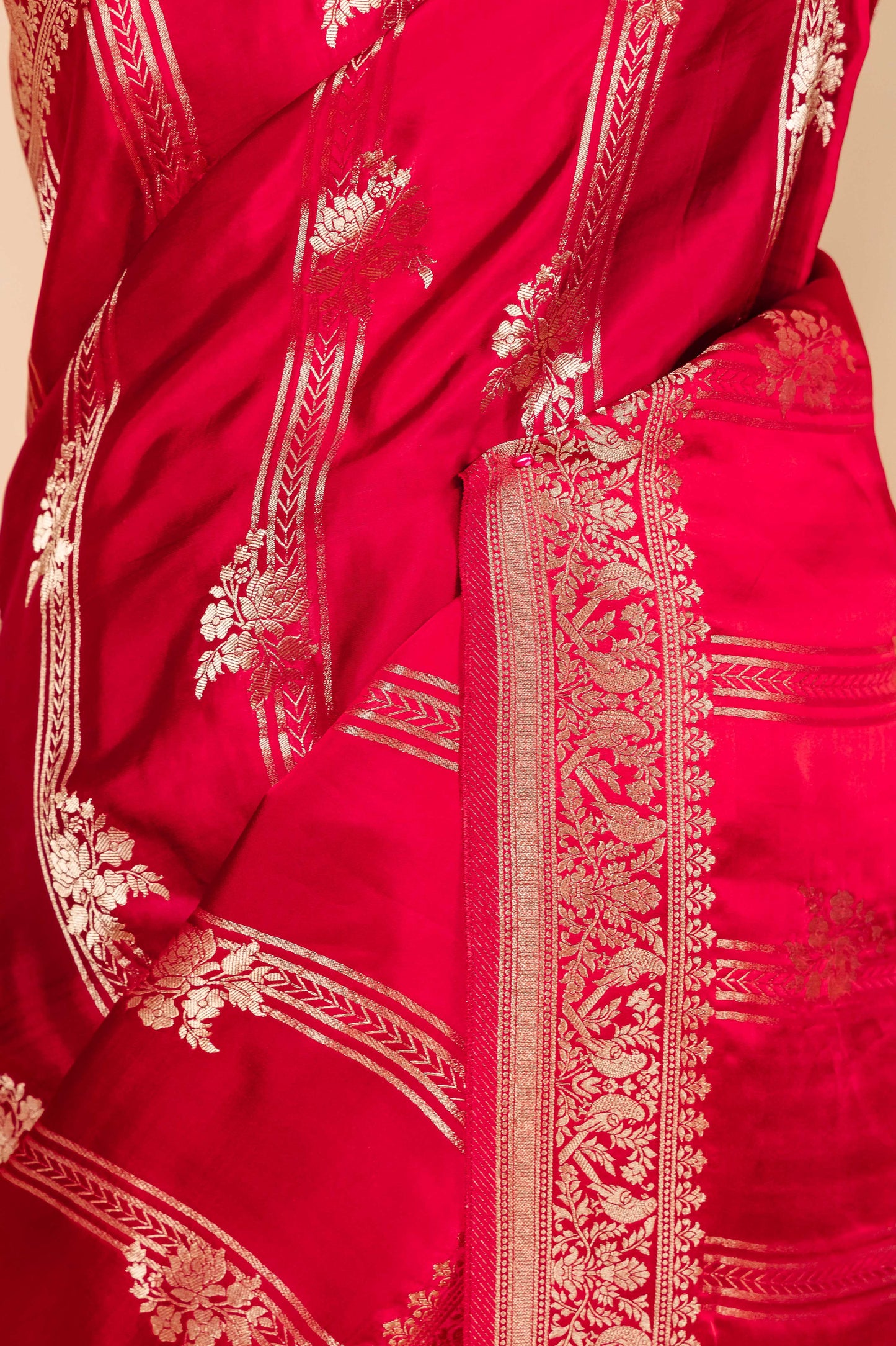 Red Floral Weaving Satin Silk Saree