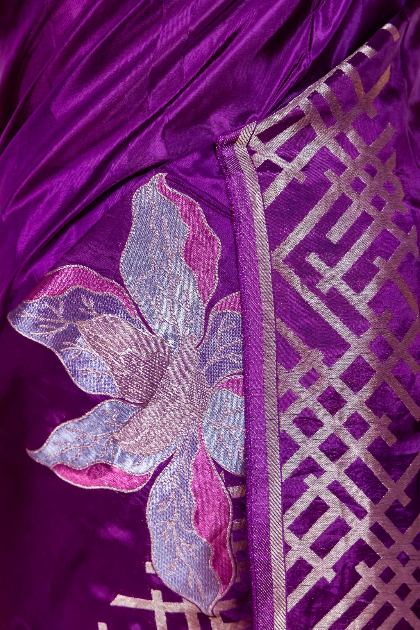 Violet Floral Weaving Silk Saree