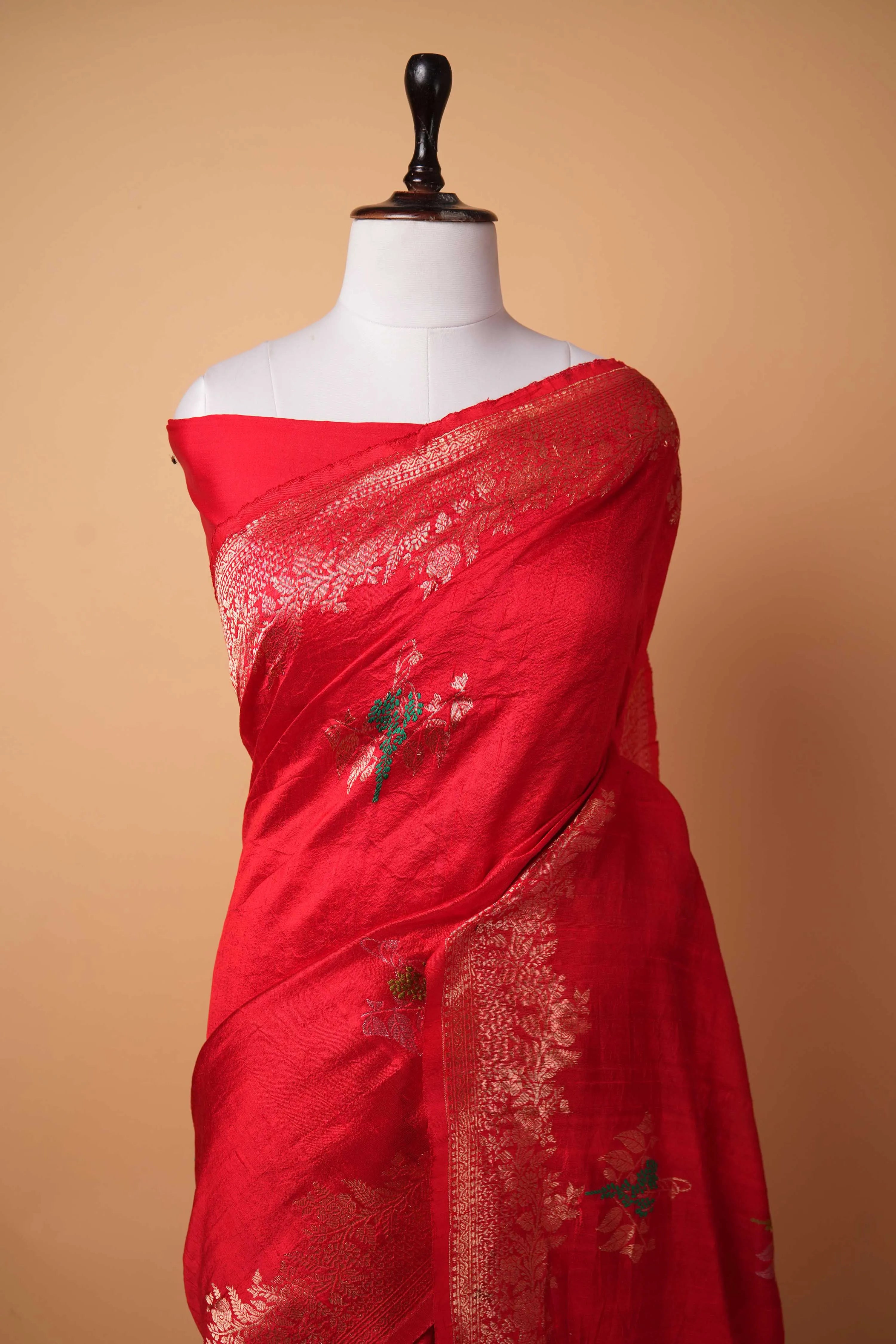 Red Handwoven Raw Silk Saree