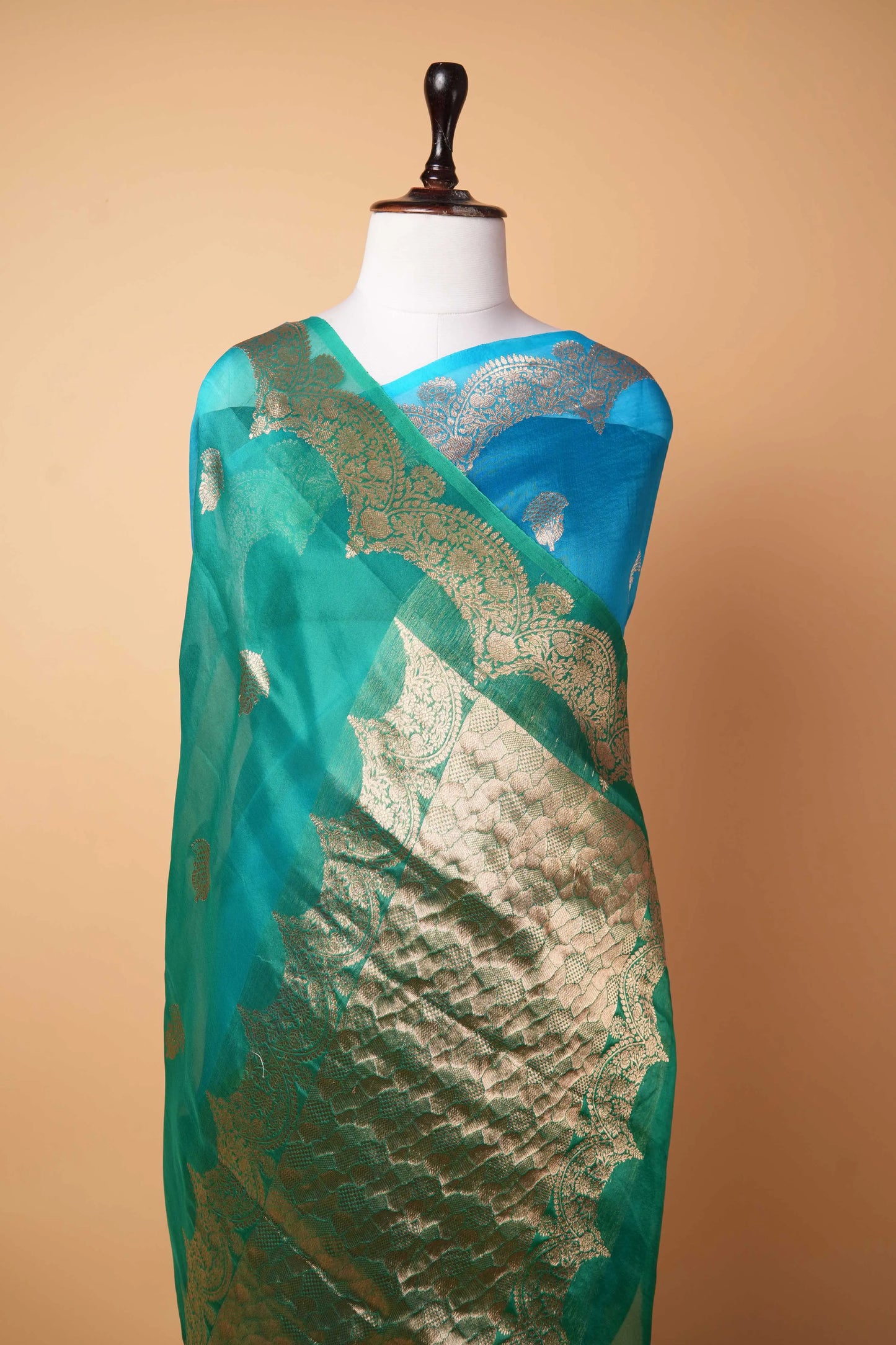 Green & Blue Kadhua Weaving Organza Silk Saree