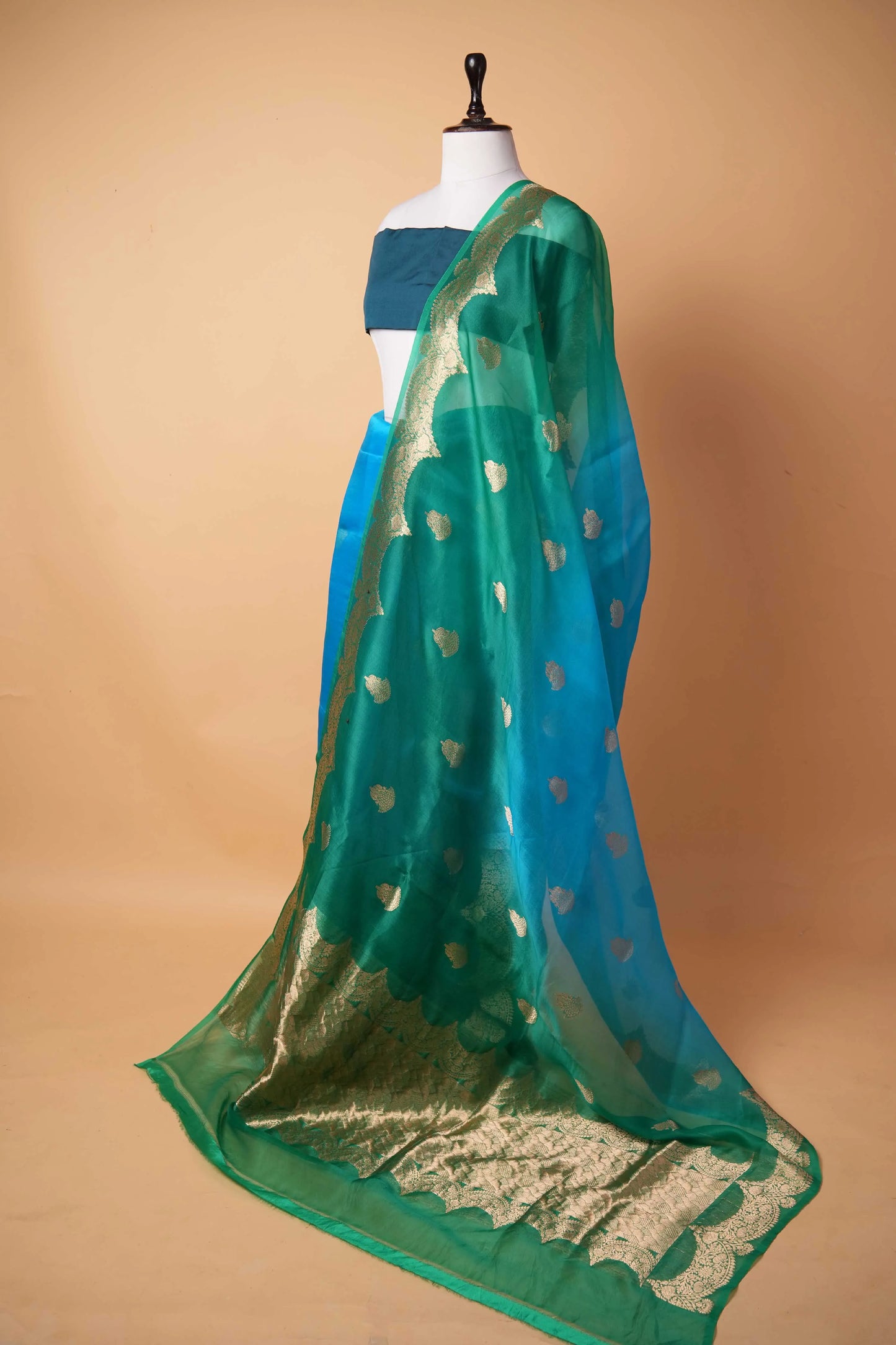 Green & Blue Kadhua Weaving Organza Silk Saree