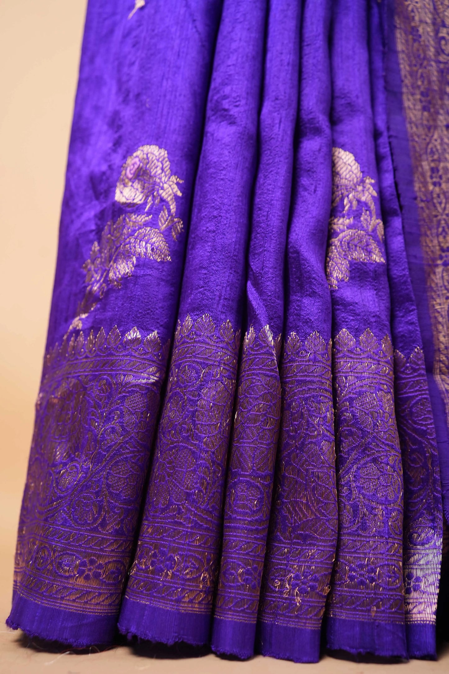 Purple Handwoven Raw Silk Saree