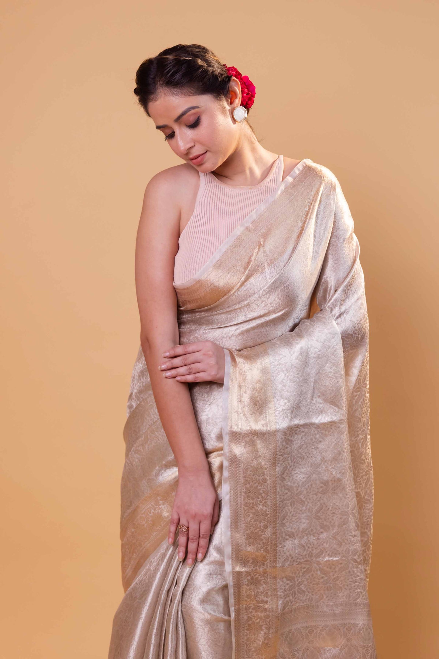 White Sona Rupa Tanchoi Pure Tissue Silk Saree