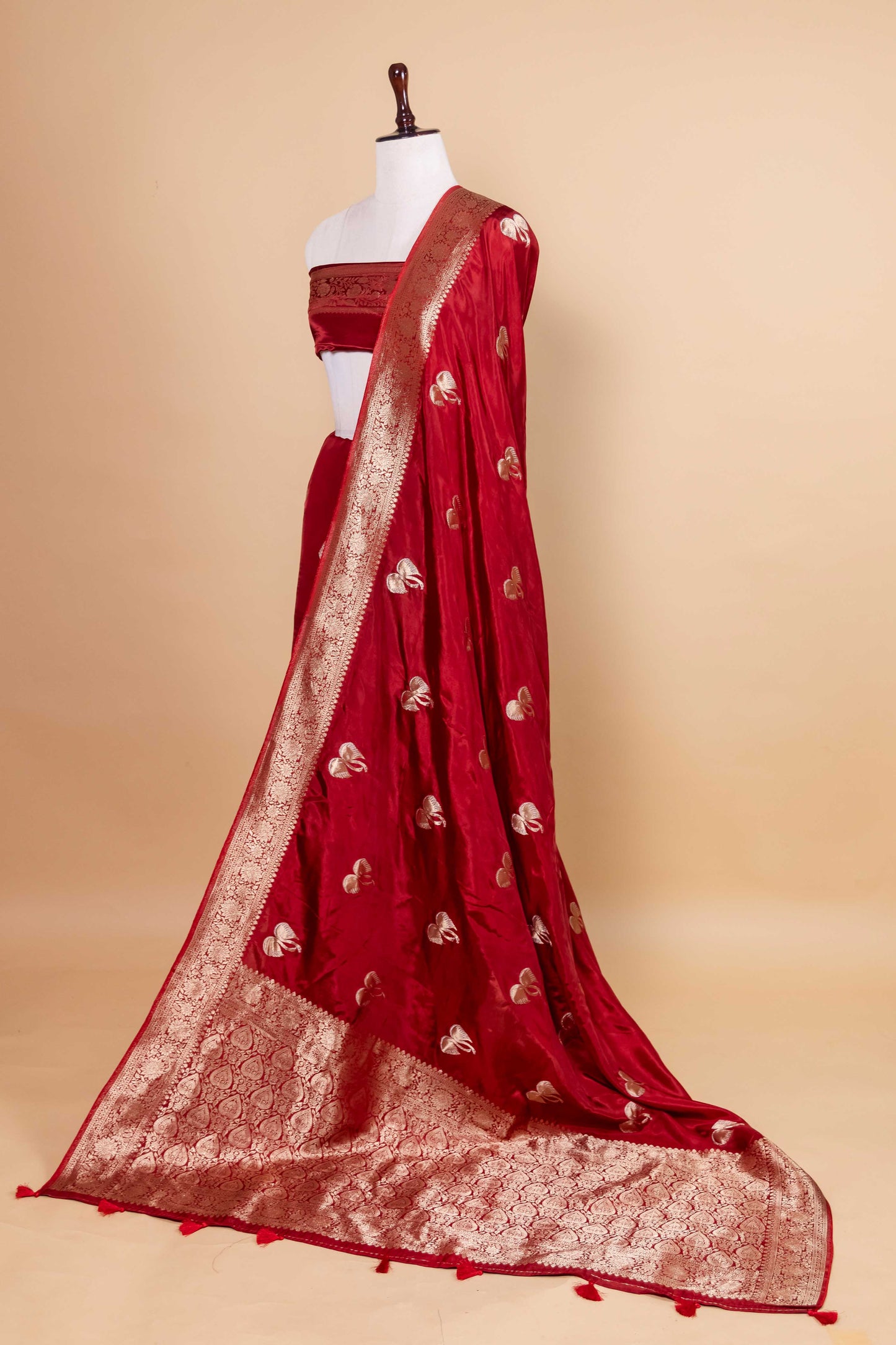 Red Duck Weaving Fancy Silk Saree