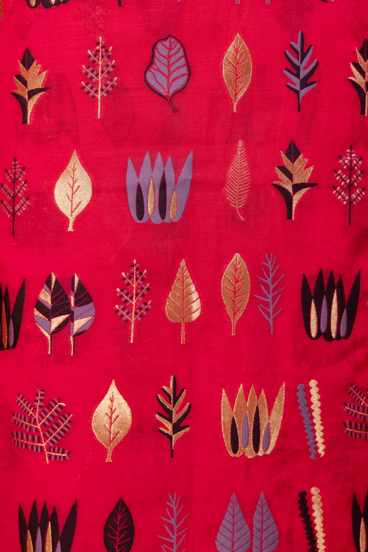 Red  Floral Weaving Chanderi Suit