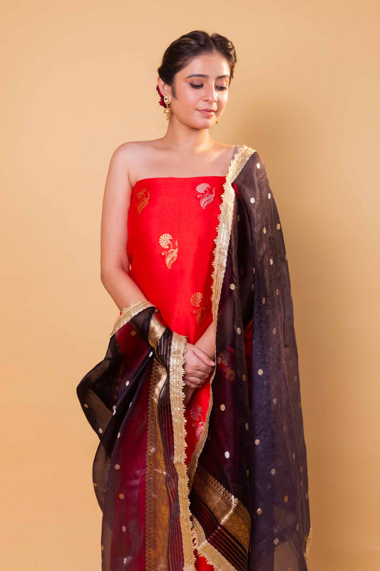 Red Chiniya Silk Suit With Black Lace Dupatta