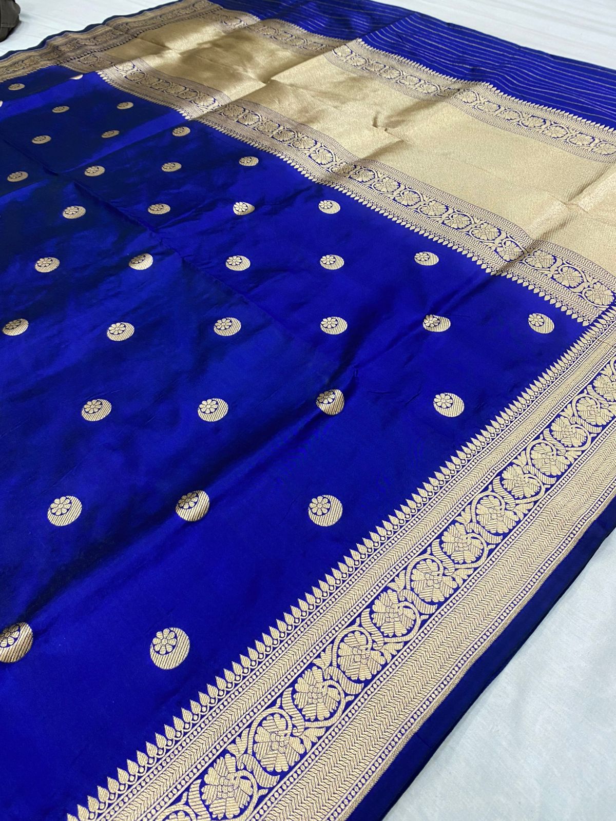 Sonakshi Sinha Chand Tara Katan Silk Saree