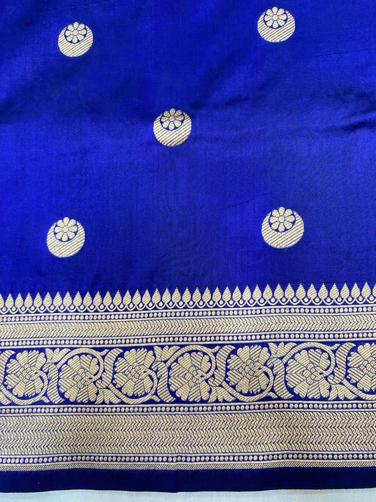 Sonakshi Sinha Chand Tara Katan Silk Saree