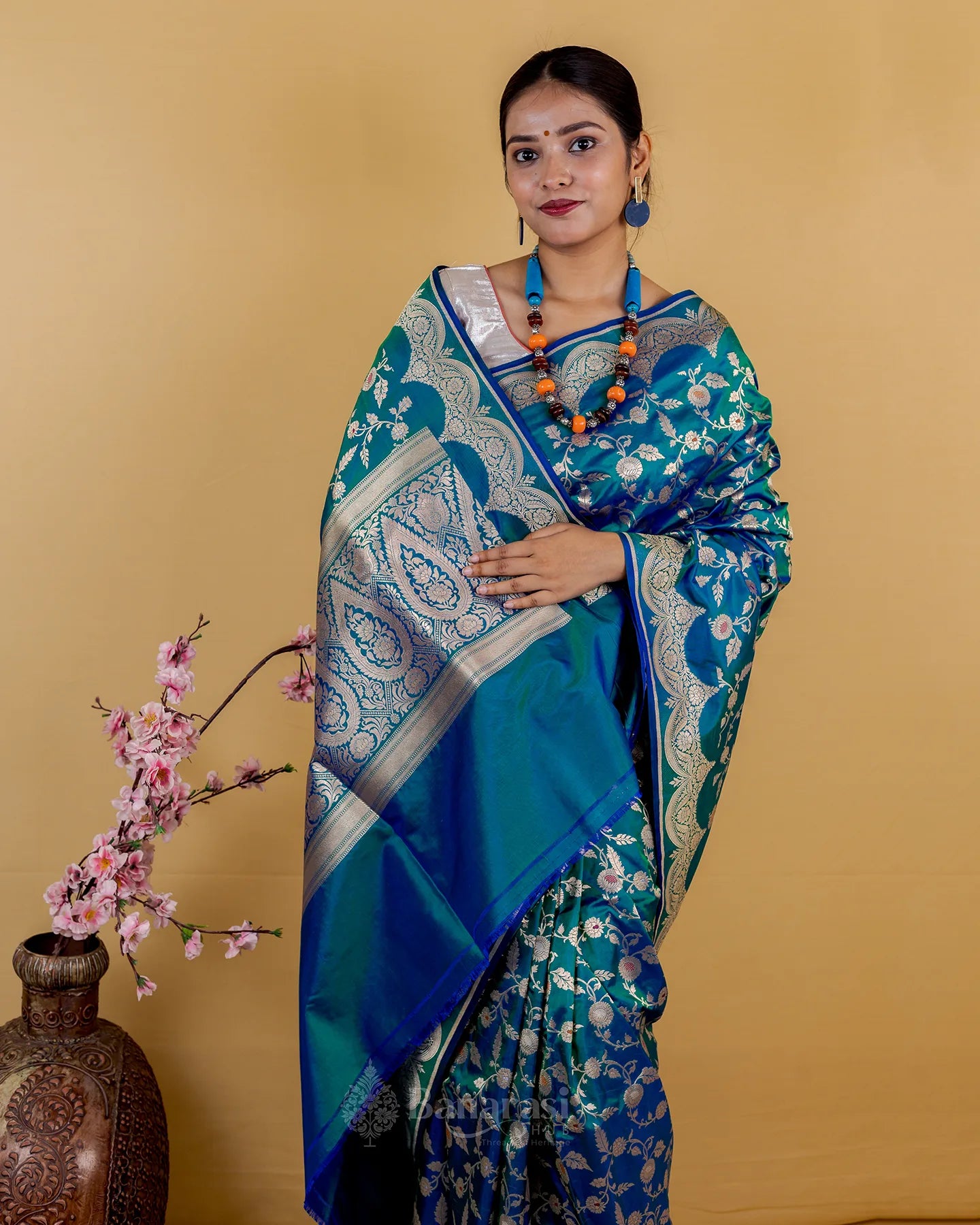 Elegant Peacock Color Uppada Handloom Katan Banarasi Silk Saree