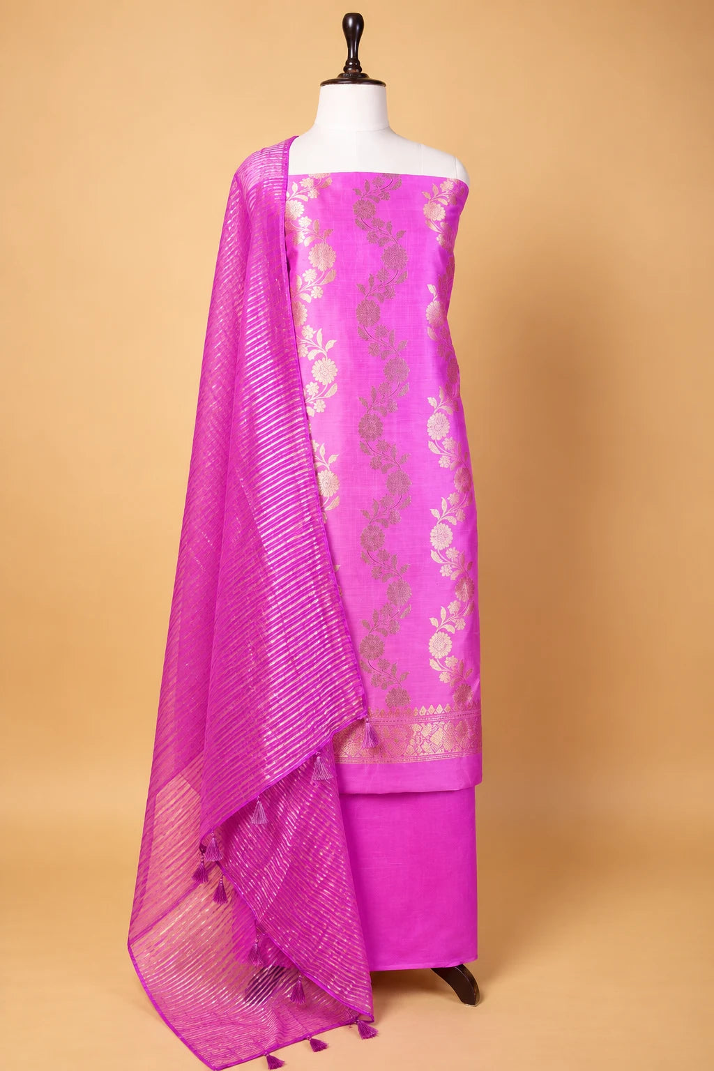 Lavender Handwoven Chiniya Silk Suit Set