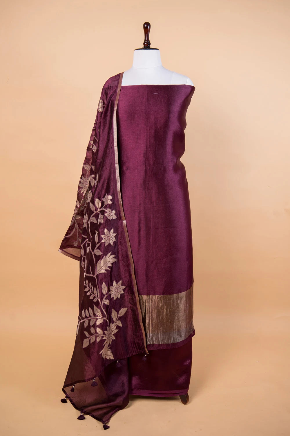 Wine Puna Silk Suit