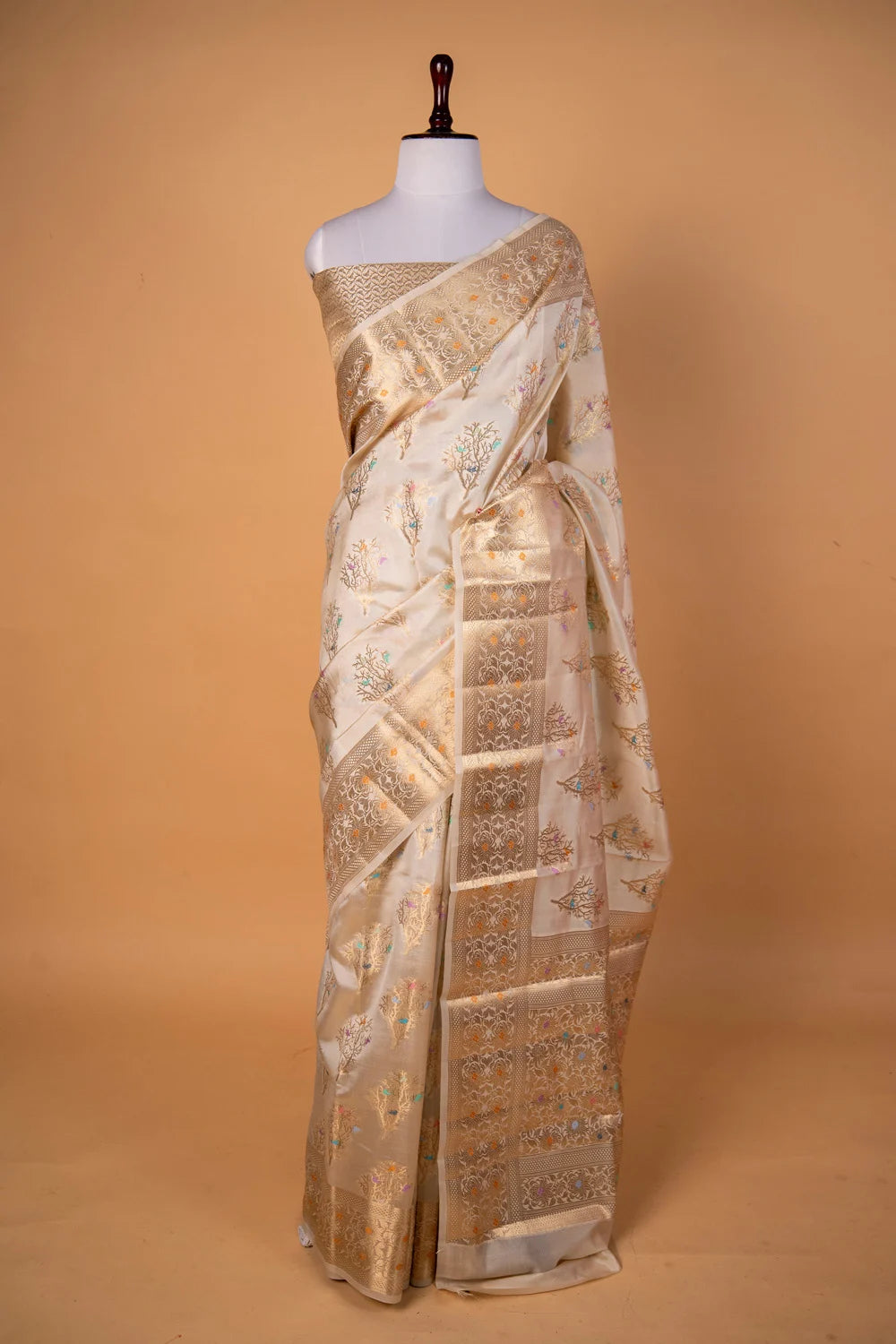 Cream Meenedar Chiniya Silk Saree