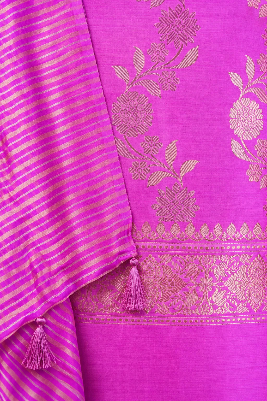 Lavender Handwoven Chiniya Silk Suit Set